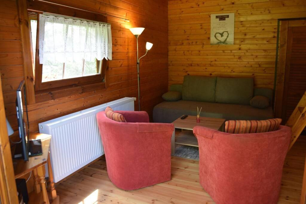 Gemuetliches Blockhaus, Waldblick, Naehe Ber/sxf Hébergement de vacances